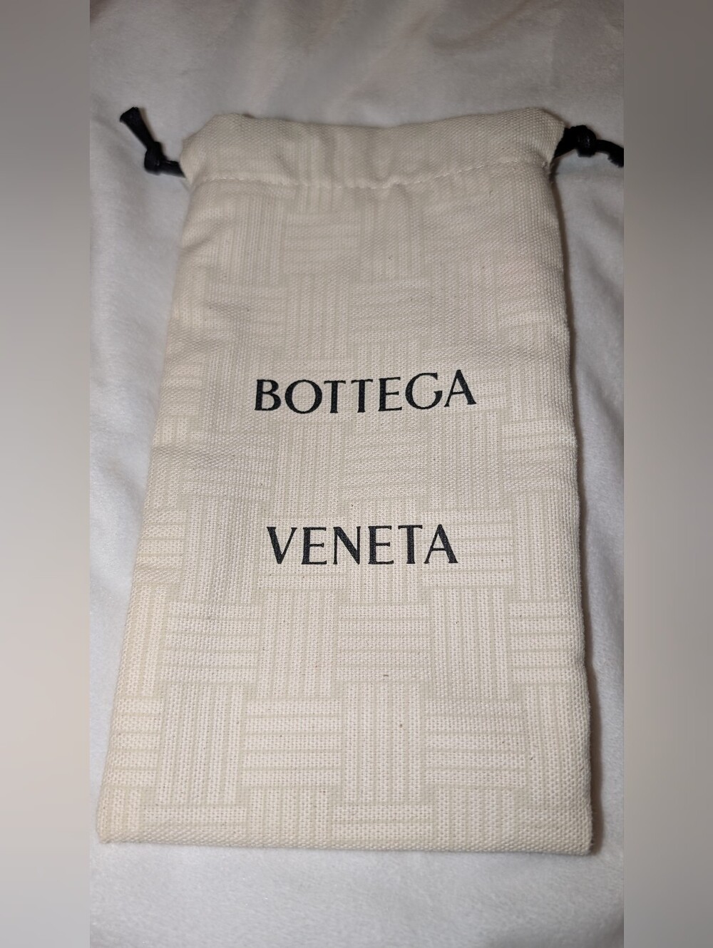 Bottega Veneta Drawstring Dust Bag Cream 8" X 4.5" Excellent Condition